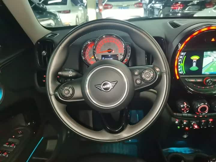 MINI Countryman — фото 11