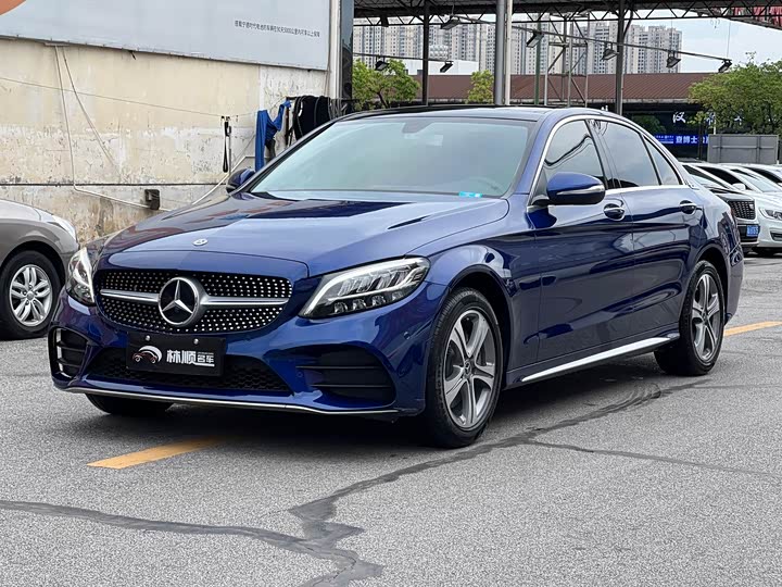 Mercedes-Benz C-Class 2019 C 260 L — фото 1
