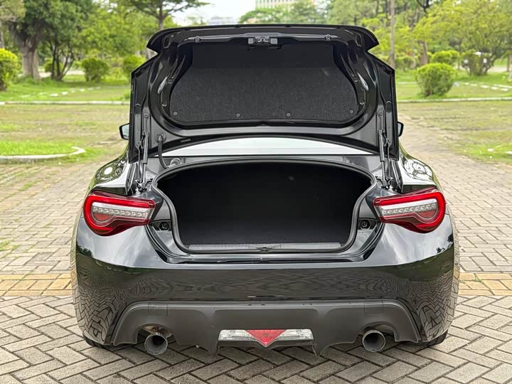 Toyota 86 2017 2.0 L MTLuxury — фото 21