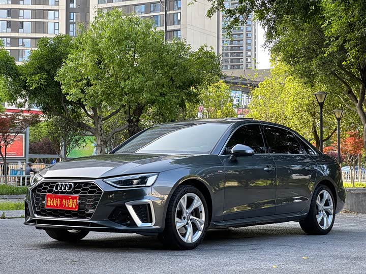 Audi A4L 2020 40 TFSI — фото 3