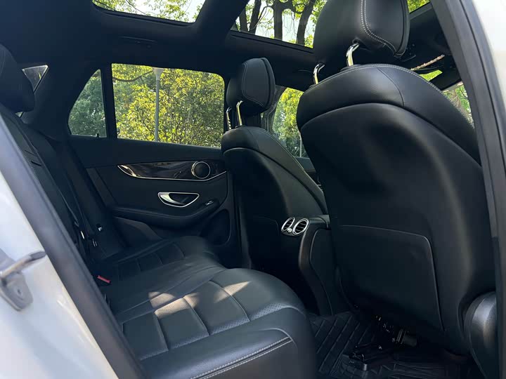 Mercedes-Benz GLC 2017 GLC 260 4 MATIC — фото 28