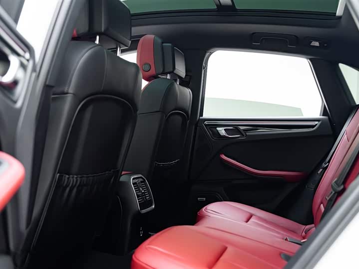 Porsche Macan 2022 Macan S 2.9 T — фото 10