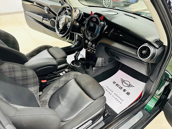 MINI Hatch — фото 19
