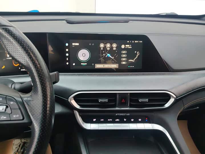 Changan UNI-T 2022 2.0 T Premium — фото 13