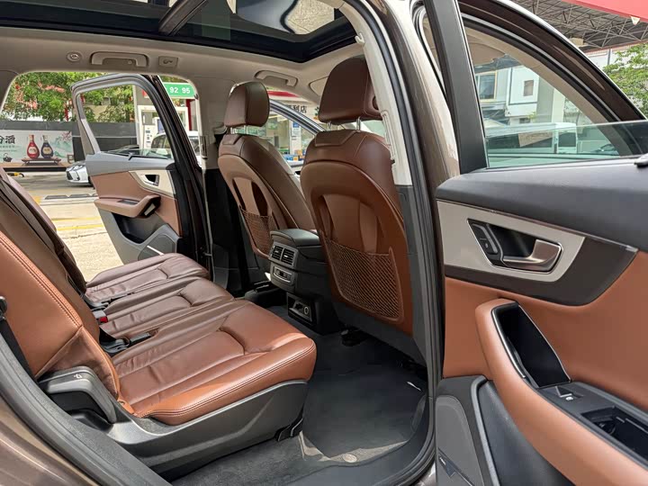 Audi Q7 2019 55 TFSI — фото 14