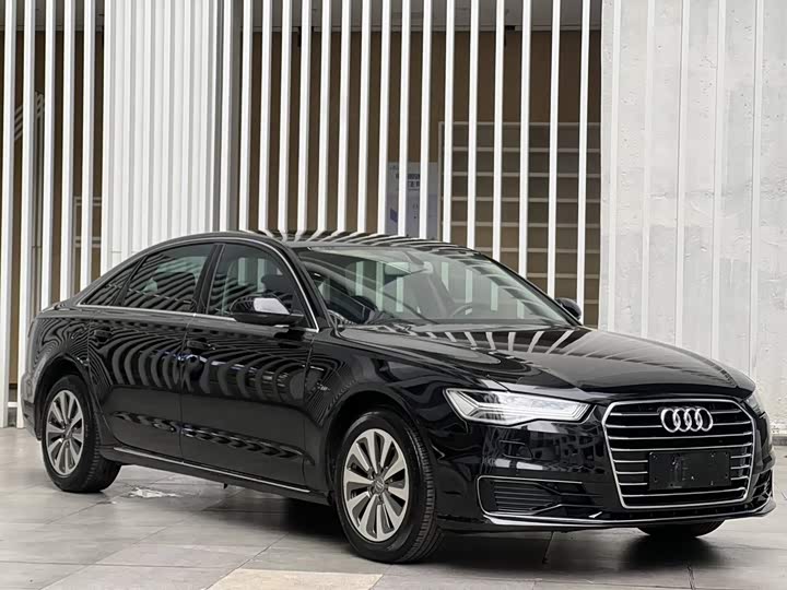 Audi A6L TFSI — фото 3