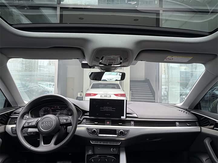 Audi A5 2023 Sportback 40 TFSI — фото 11