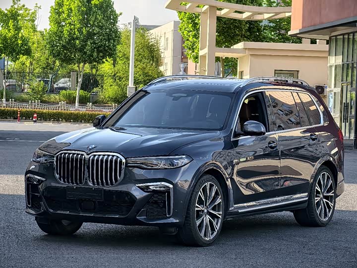 BMW X7 2019 x Drive 40i M — фото 1