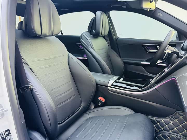 Mercedes-Benz C-Class 2024 C 260 L — фото 10