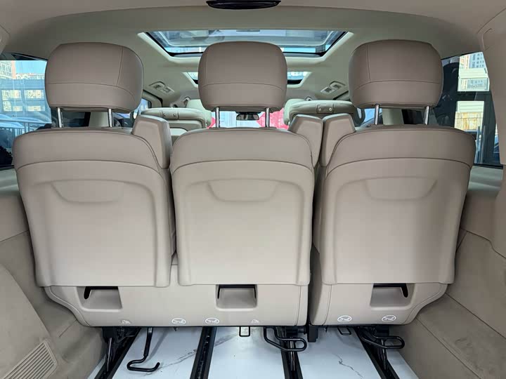Mercedes-Benz V-Class 2017 V 260 — фото 9