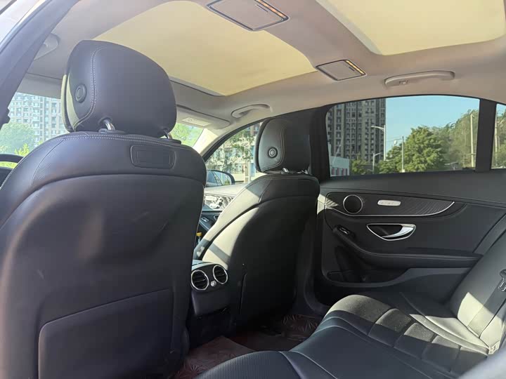 Mercedes-Benz C-Class 2016 C 200 L Sport — фото 4