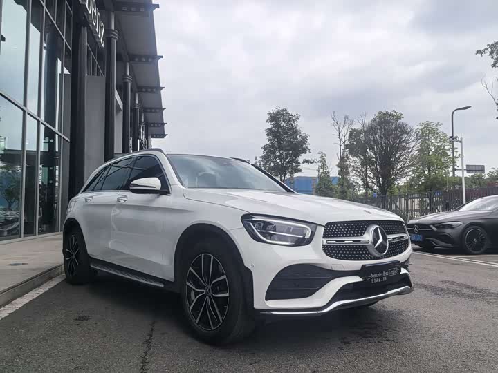 Mercedes-Benz GLC 2022 GLC 300 L 4 MATIC — фото 4