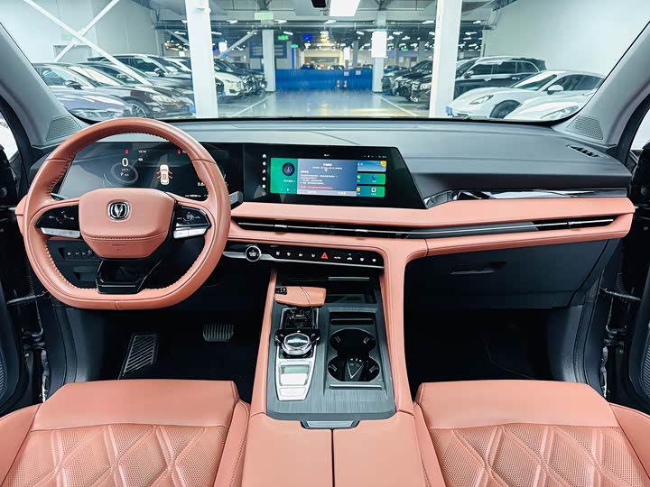 Changan CS75 PLUS 2023 2.0 T ATPremium — фото 6