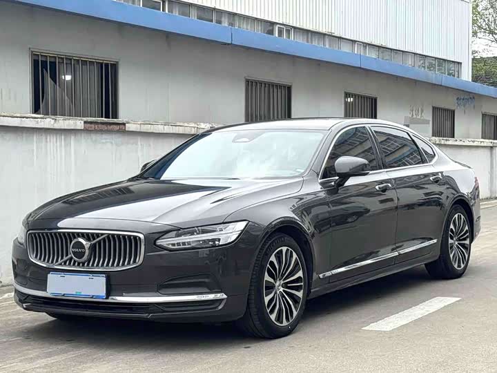 Volvo S90 2023 B 5 — фото 1