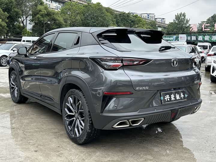 Changan UNI-T 2022 1.5 T Flagship — фото 4