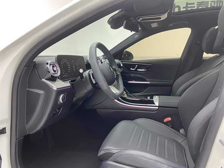 Mercedes-Benz C-Class 2024 C 260 L — фото 17