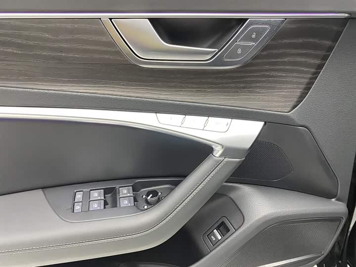 Audi A6L 2024 45 TFSI quattro — фото 27
