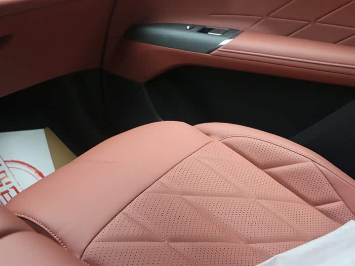 Changan CS75 PLUS 2025 1.5 T — фото 20