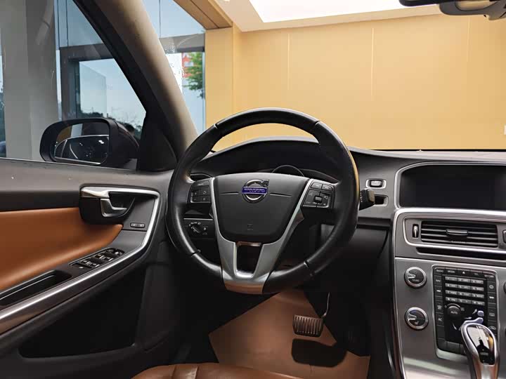 Volvo S60 2018 S 60 L T 4 — фото 14