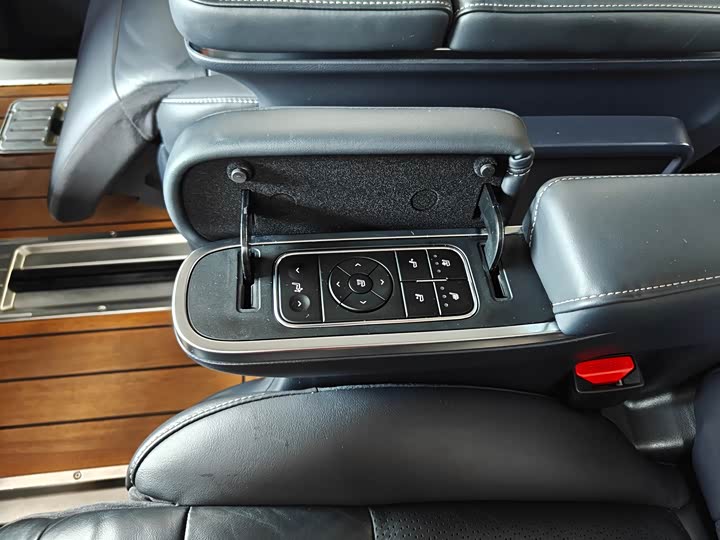 Trumpchi M8 2021 390 T — фото 16