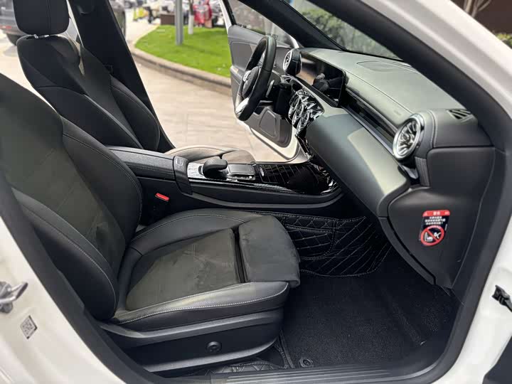 Mercedes-Benz A-Class 2021 A 200 L — фото 8