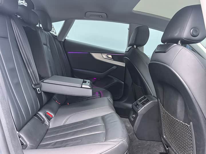 Audi A5 2021 Sportback 40 TFSI — фото 8