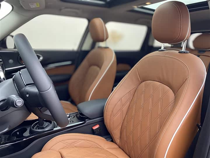 MINI Clubman — фото 27