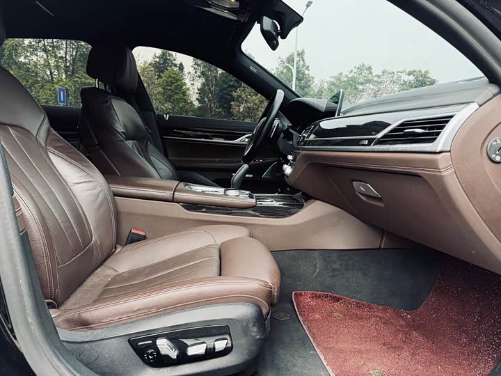 BMW 7-Series 2018 730 Li Leading M — фото 21