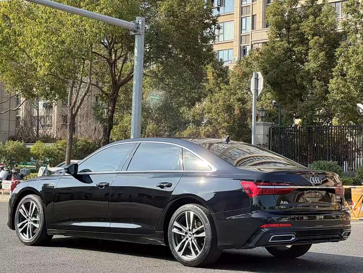 Audi A6L 2022 40 TFSI — фото 6