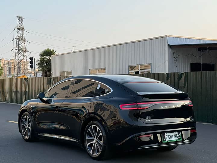 Luxeed R 7 2024 EV 802km Max — фото 14