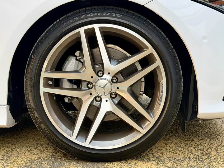 Mercedes-Benz CLS 2020 CLS 260 — фото 5