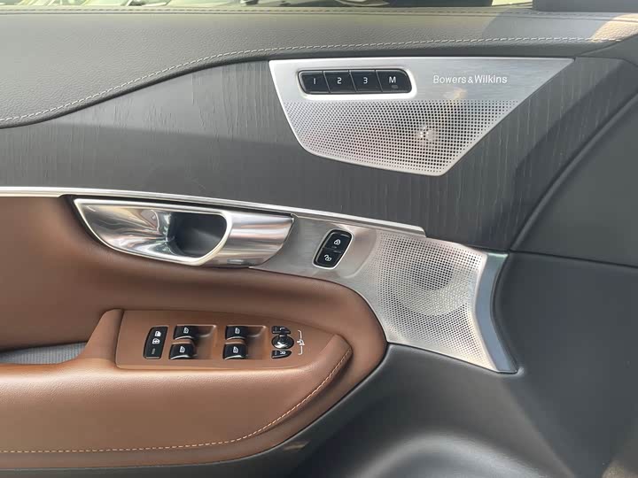 Volvo XC90 Hybrid 2023 T 8 RECHARGE 7 — фото 8