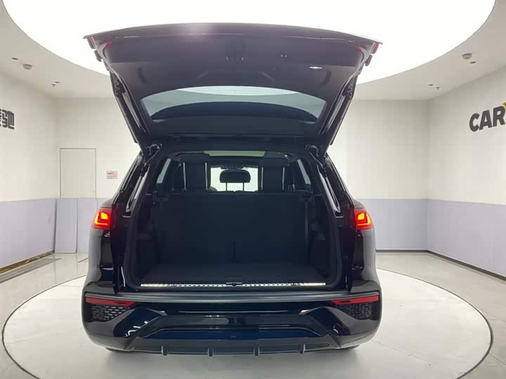 Audi Q6 2023 45 TFSI quattro — фото 31