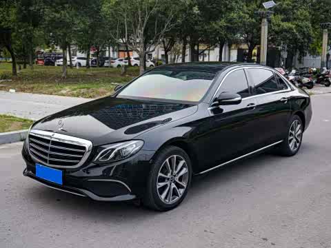 Mercedes-Benz E-Class 2019 E 260 L — фото 17