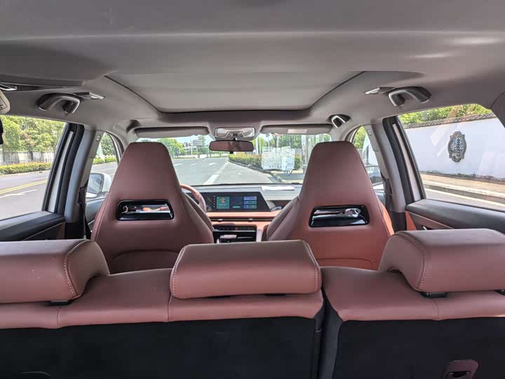 Changan CS75 PLUS 2023 1.5 T ATLuxury — фото 10