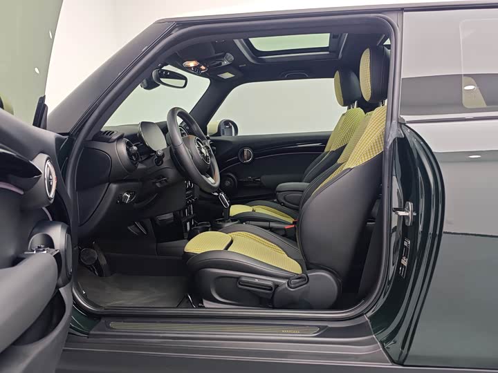 MINI Hatch — фото 14