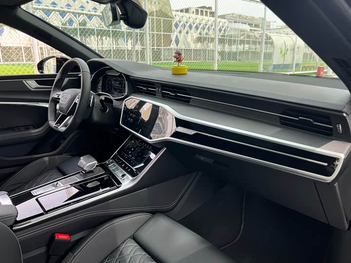 Audi A7 2024 55 TFSI quattro — фото 11