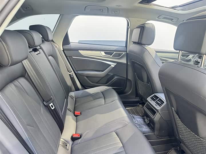 Audi A6 2025 allroad quattro 55 TFSI — фото 8