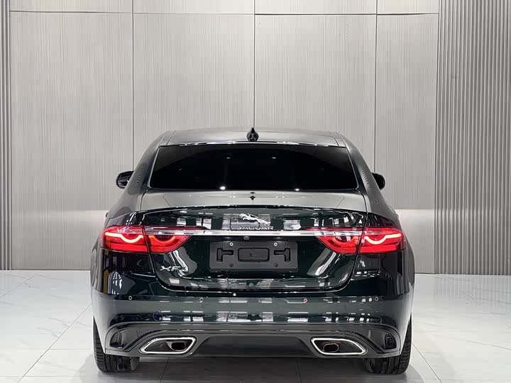 Jaguar XFL 2022 XFL 2.0 T P 250 2 WD — фото 11