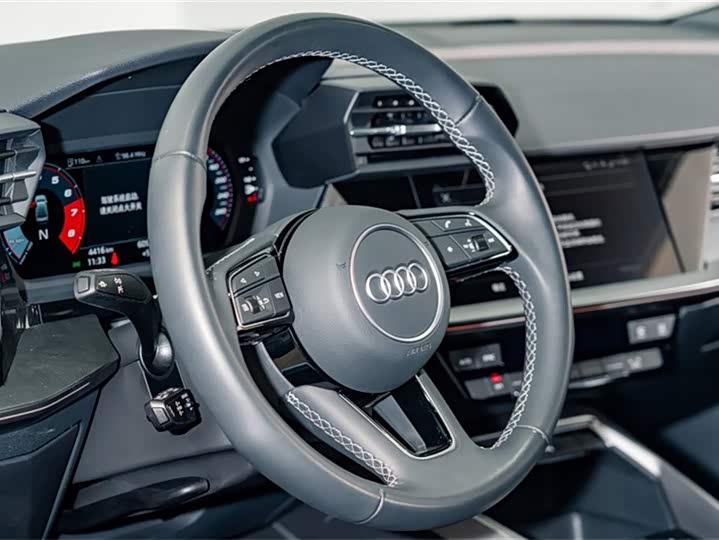 Audi A3 2024 A 3 L Limousine 35 TFSI Sport — фото 10