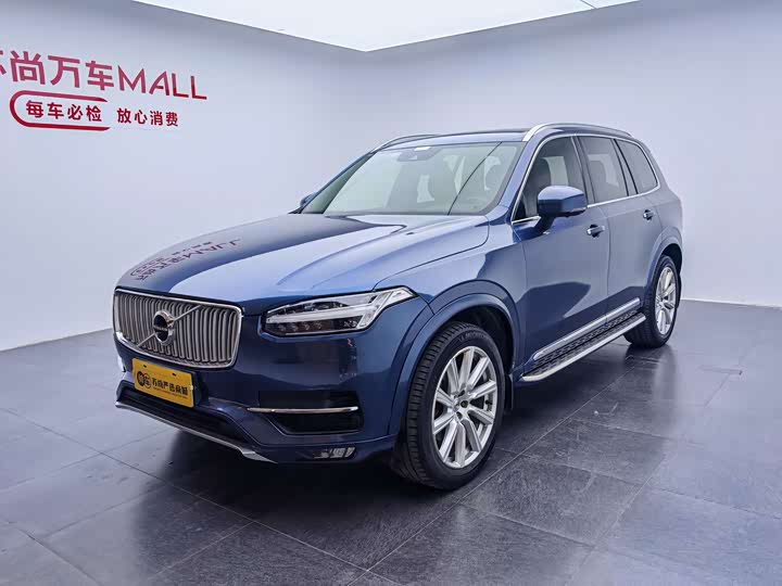 Volvo XC90 2019 T 5 V — фото 1