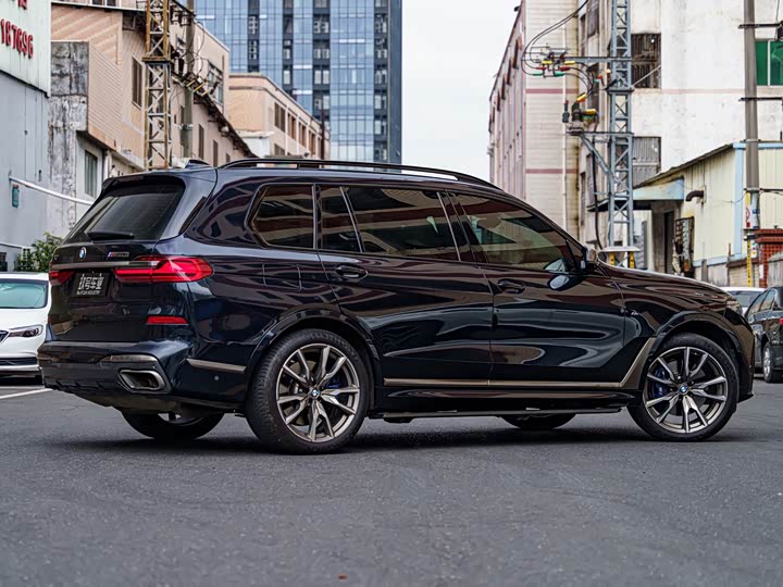 BMW X7 2022 x Drive M 50i — фото 3