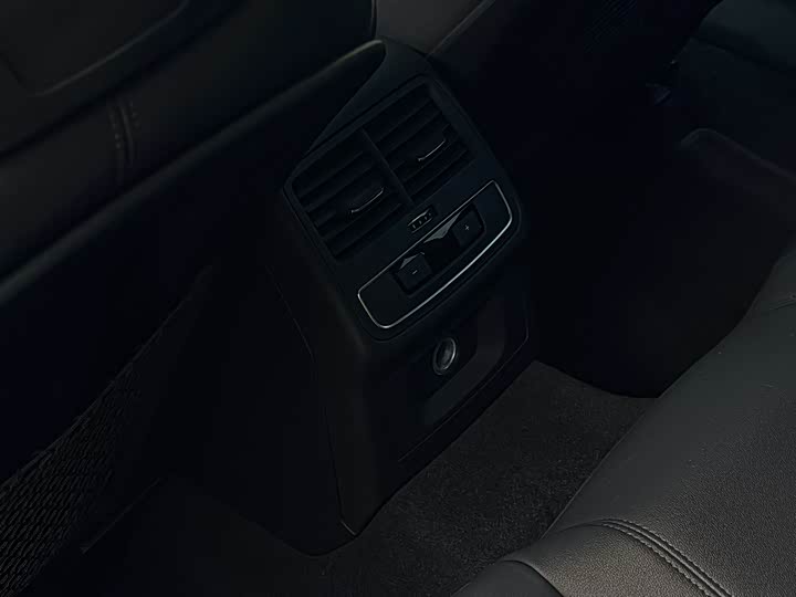 Audi A5 2022 Sportback 40 TFSI — фото 16