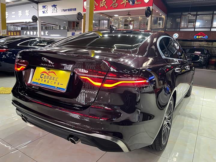 Jaguar XEL 2021 2.0 T 250 PS S — фото 21