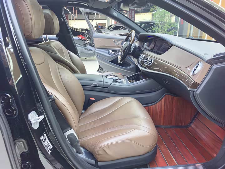 Mercedes-Benz S-Class S 320 L — фото 11