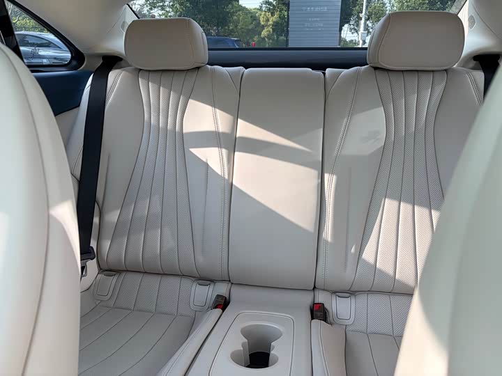 Mercedes-Benz E-Class 2021 E 260 — фото 10