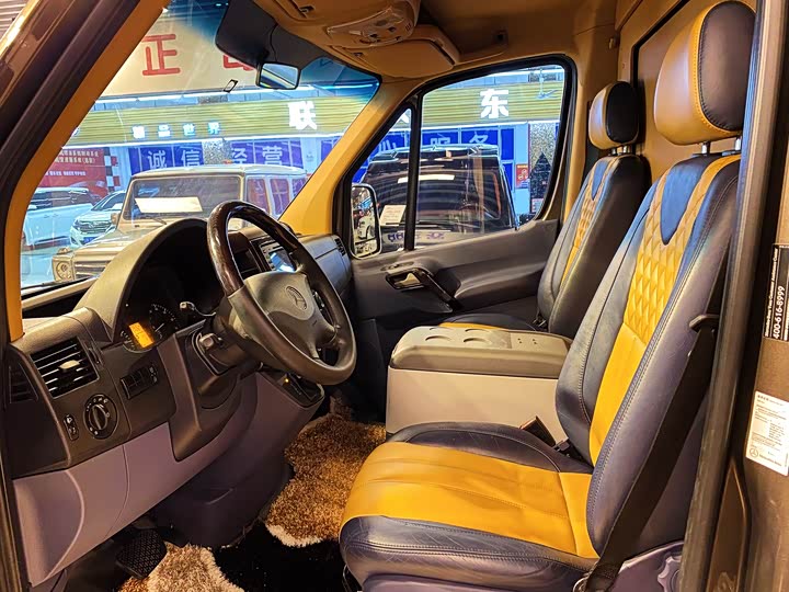Mercedes-Benz Sprinter 2016 3.5 L AT — фото 9