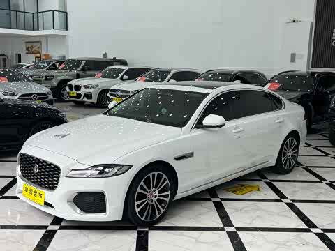 Jaguar XFL 2023 XFL 2.0 T P 250 2 WD — фото 16