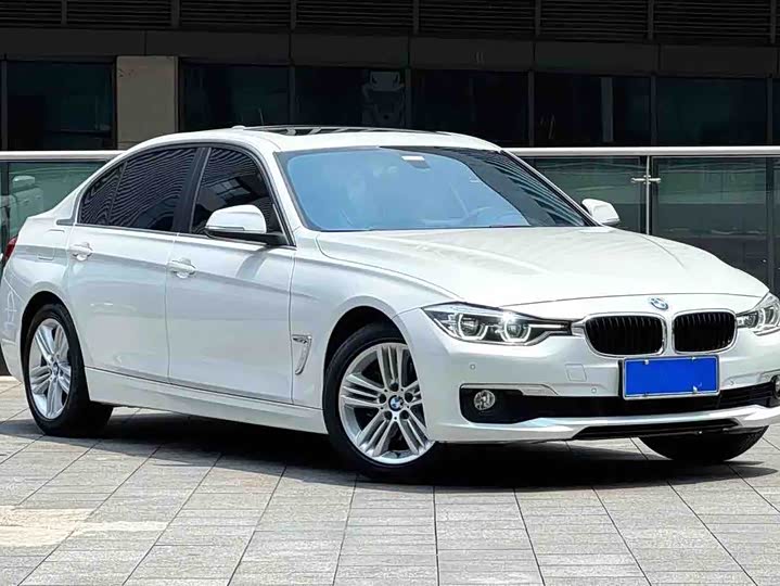 BMW 3 Series 320Li стиль — фото 2