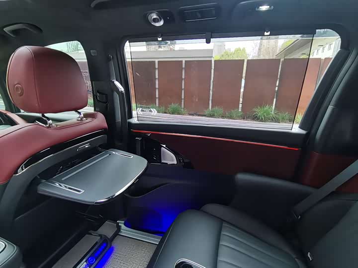 Trumpchi M8 2025 Hybrid — фото 12